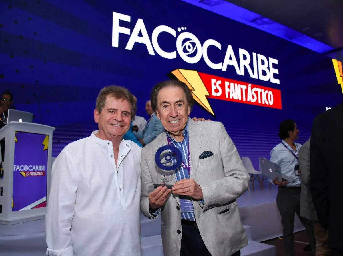 Evento VIU en FACOCARIBE con el Dr. Luis Escaf Jaraba